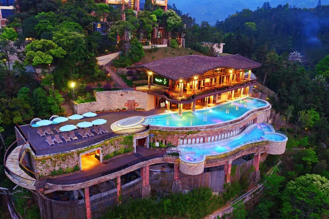Longmen Crosswaters Ecolodge & Spa מראה חיצוני תמונה