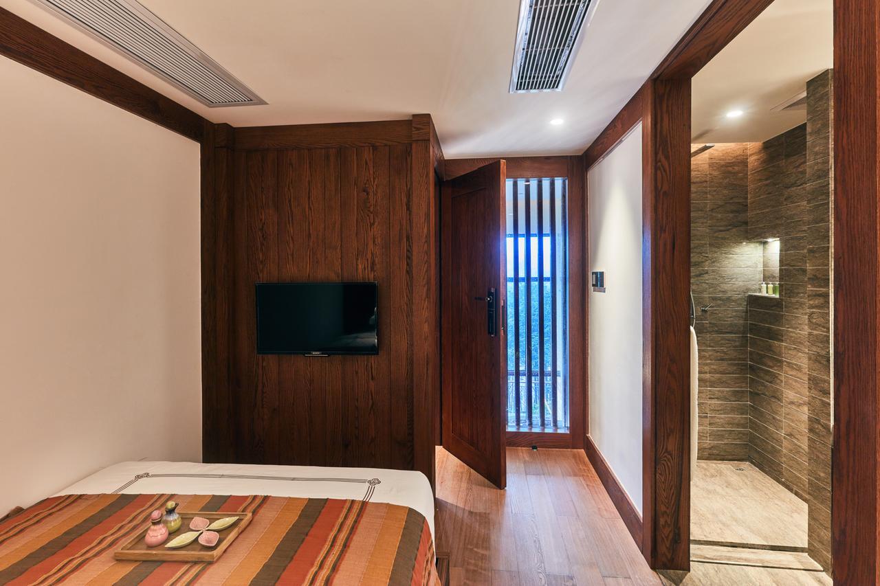Longmen Crosswaters Ecolodge & Spa מראה חיצוני תמונה