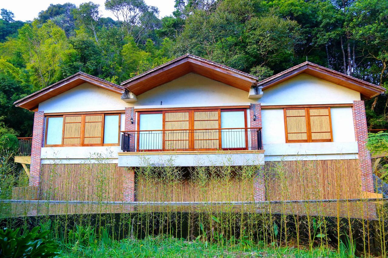 Longmen Crosswaters Ecolodge & Spa מראה חיצוני תמונה